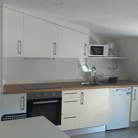 Don Manuel B Apartment *